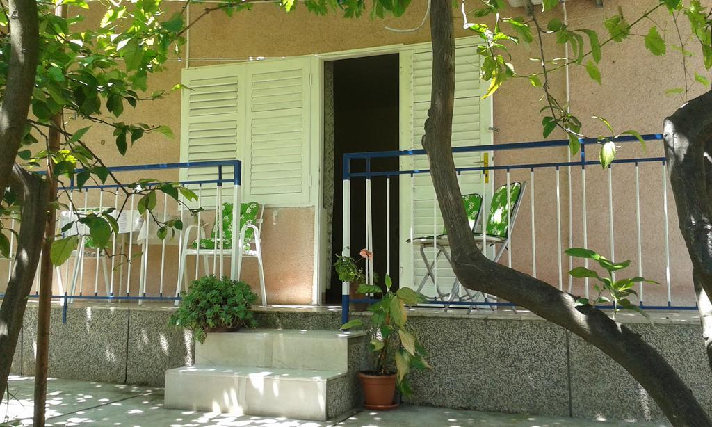 Apartment And Rooms Laguna تروغير المظهر الخارجي الصورة