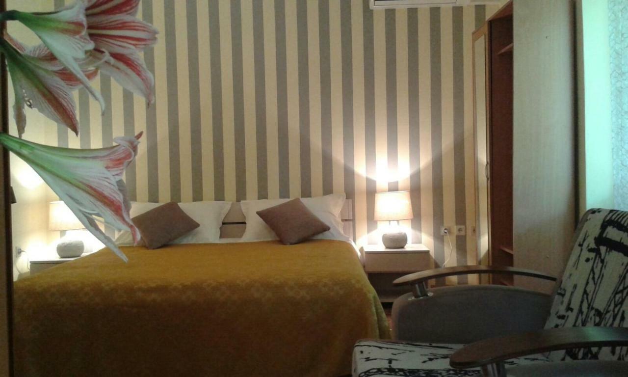 Apartment And Rooms Laguna تروغير المظهر الخارجي الصورة